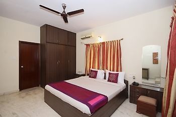 Oyo 2388 Hebbal Hotel Bangalore Luaran gambar